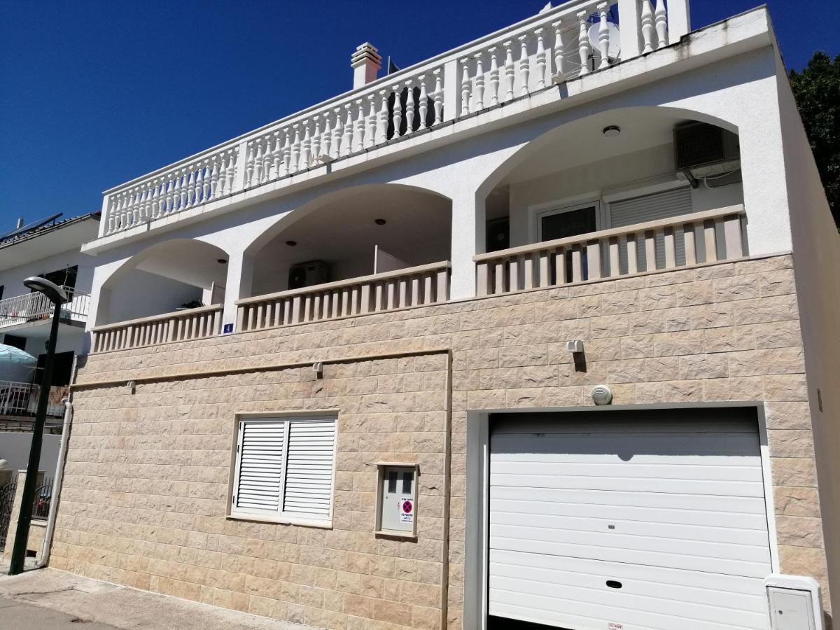 Apartments With Sea View Drvenik Makarska Riviera Luaran gambar
