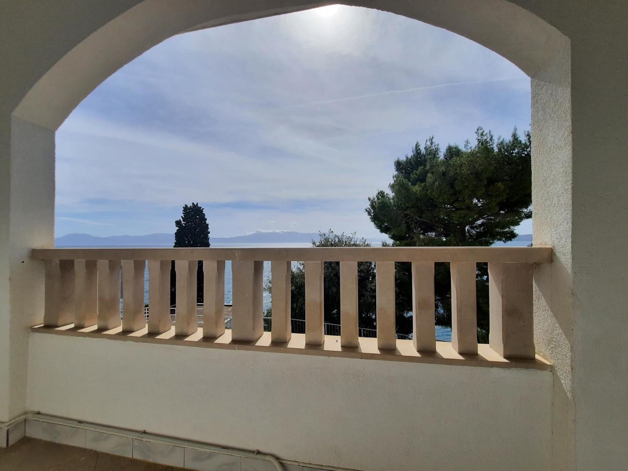 Apartments With Sea View Drvenik Makarska Riviera Luaran gambar